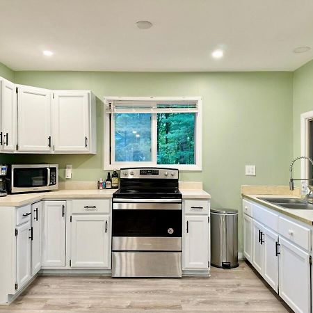 Cayuga Lake Cottage With Private Lake Access Washingtonville Εξωτερικό φωτογραφία