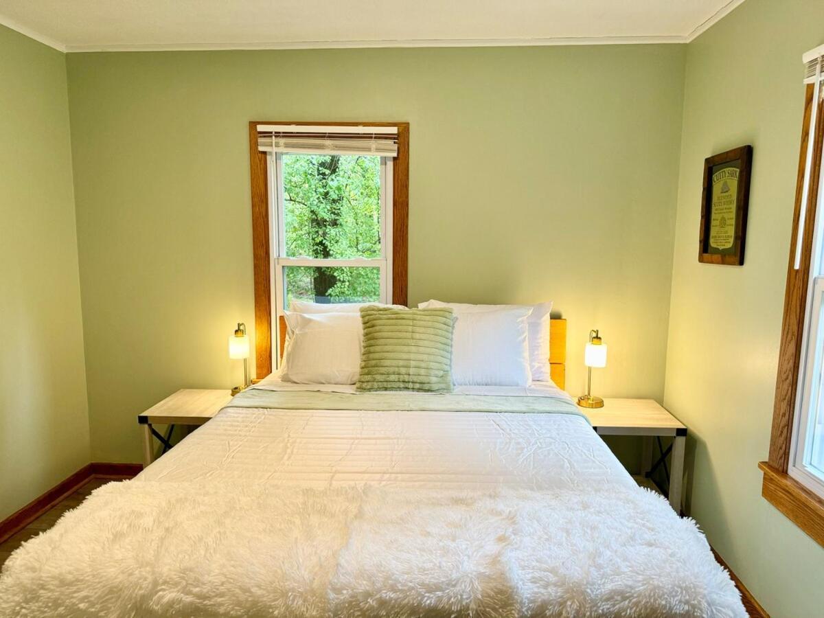 Cayuga Lake Cottage With Private Lake Access Washingtonville Εξωτερικό φωτογραφία